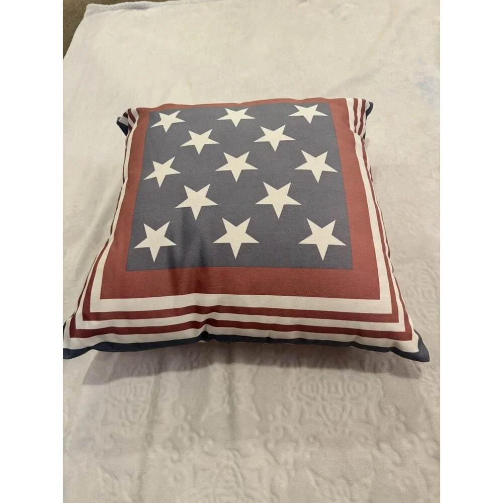 Pottery Barn Outdoor Flag Border 22